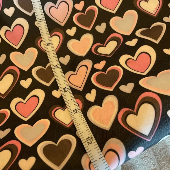 LeSportSac Hearts Print Reversible Tote - Picture 9 of 11